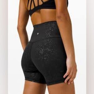 Lululemon Black Women's High-Waisted Shorts